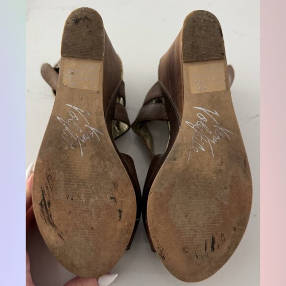 Very Volatile Brown Leather Wedge Sandals – Size 7 - Picture 7 of 7